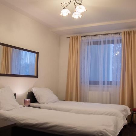 Hotel Hensch Łódź Esterno foto